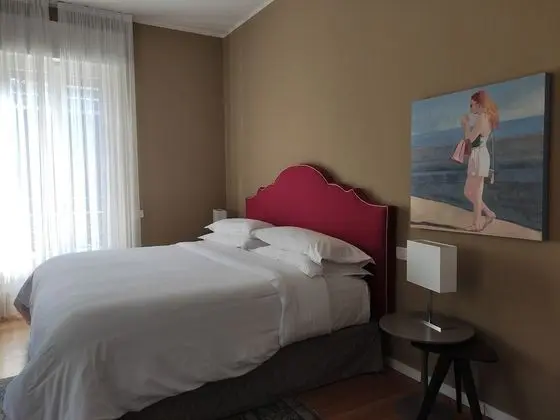 Grand Villa, 5 Yatak Odası, Balkon, Bahçe Manzaralı