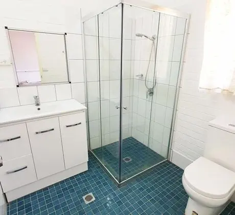 Deluxe Tek Büyük Yataklı Oda, Birden Çok Yatak