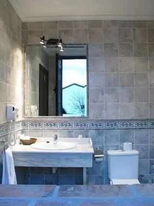 Basic İki Ayrı Yataklı Oda, Dağ Manzaralı