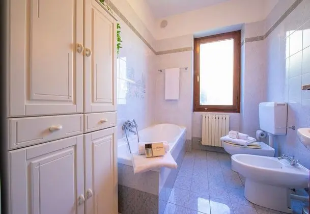 Family Apart Daire, Birden Çok Yatak, Bahçeli (Villa Maria Paola)