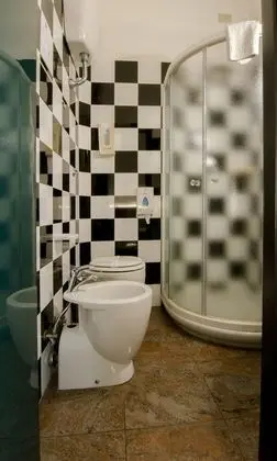 Classic Tek Büyük Yataklı Oda