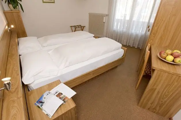 Tek Büyük veya İki Ayrı Yataklı Oda