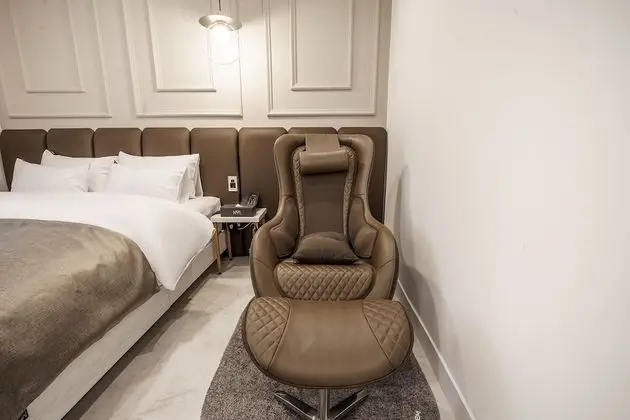 Deluxe Double Room B