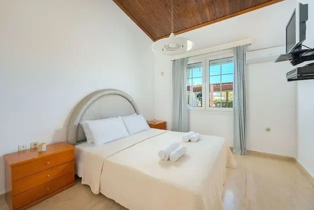 Villa, Deniz Manzaralı, Denize Sıfır