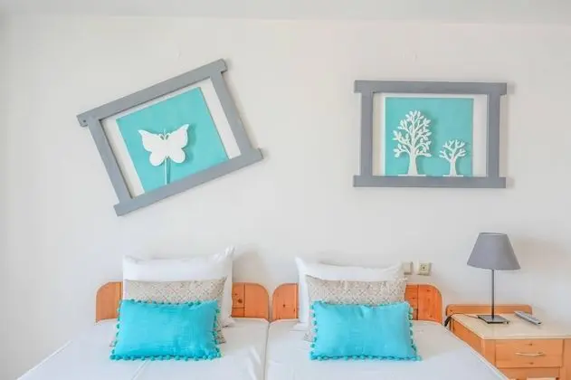 Superior Triple Maisonette