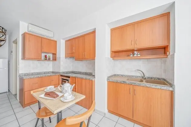 Superior Triple Maisonette