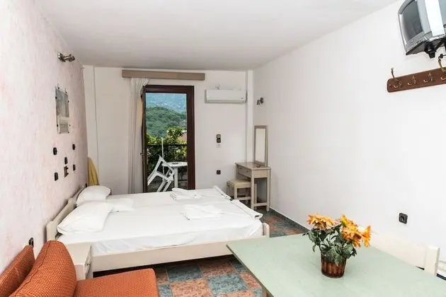 Stüdyo (for 2)