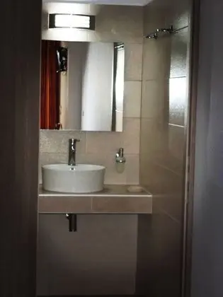 Stüdyo, Deniz Manzaralı (3 Adults)