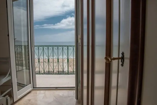 Classic Tek Büyük Yataklı Oda, Balkon, Deniz Manzaralı