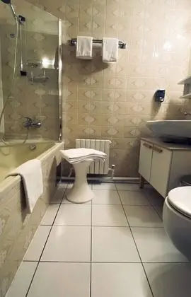 İki Ayrı Yataklı Oda