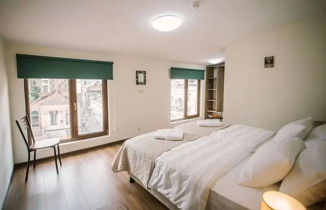 Comfort Tek Büyük Yataklı Oda