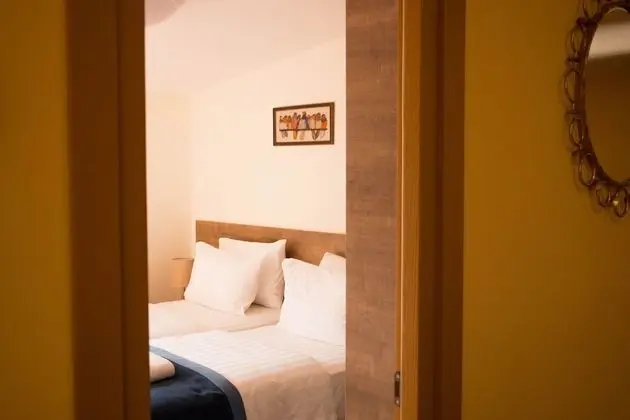Comfort Tek Büyük Yataklı Oda