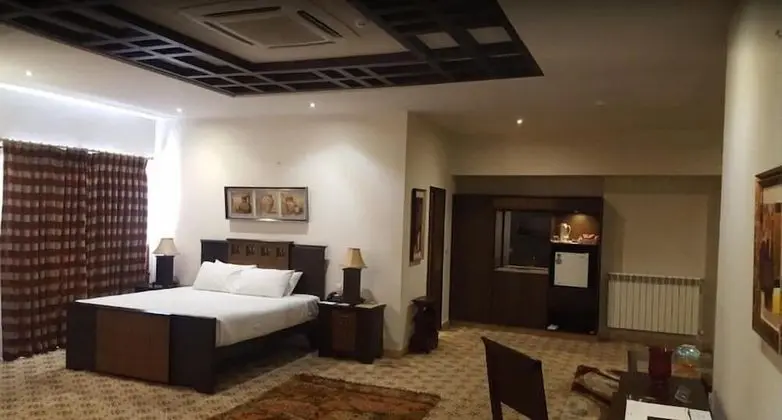 Deluxe Tek Büyük veya İki Ayrı Yataklı Oda