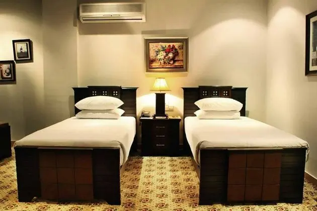 Deluxe Tek Büyük veya İki Ayrı Yataklı Oda