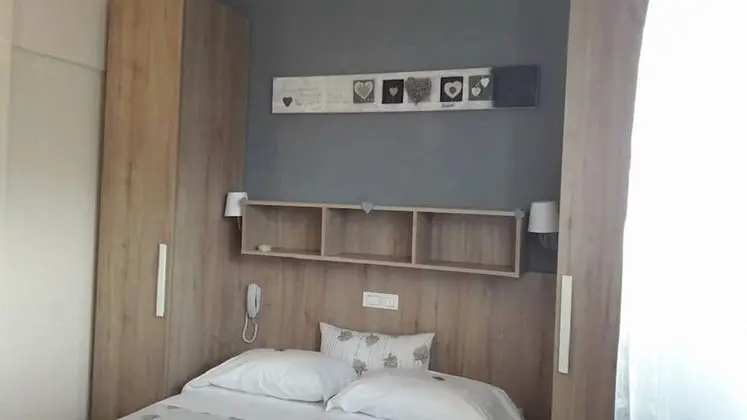 Tek Büyük Yataklı Oda