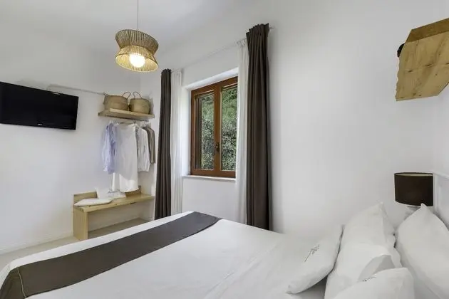 Villa, 4 Yatak Odası, Sigara İçilebilir, Sıcak Su Havuzu