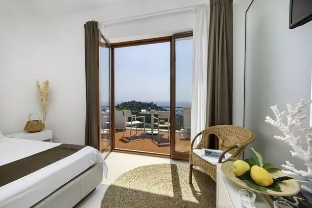 Villa, 4 Yatak Odası, Sigara İçilebilir, Sıcak Su Havuzu