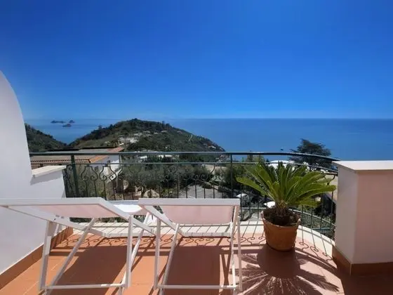 Villa, 4 Yatak Odası, Sigara İçilebilir, Sıcak Su Havuzu