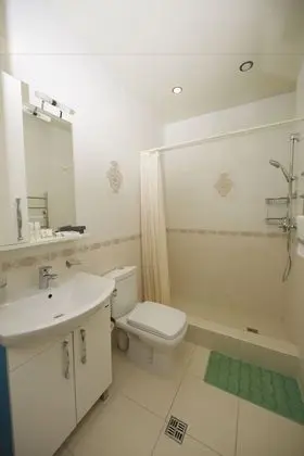 Standard Oda, 1 Yatak Odası, Kısmi Deniz Manzaralı