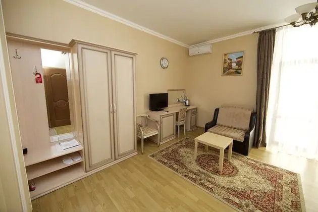 Superior Tek Büyük Yataklı Oda, Kısmi Deniz Manzaralı