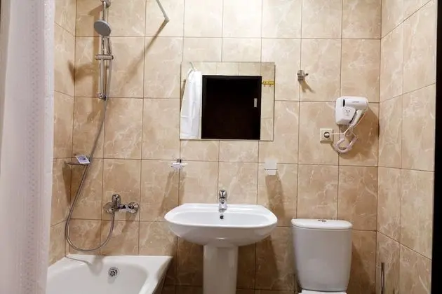 Standard Tek Büyük veya İki Ayrı Yataklı Oda