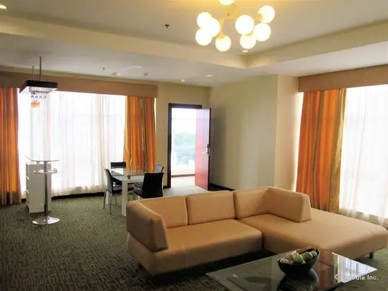 Çatı Katı Süiti (Penthouse)