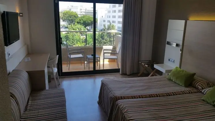 Tek Büyük Yataklı Oda, Balkon, Ek Bina (2 Adults)