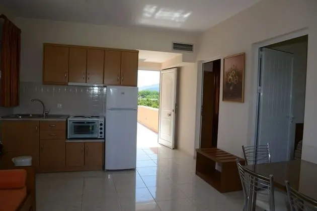 Family Apart Daire, 1 Yatak Odası, Bahçeli (Split Level)