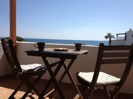 Stüdyo, Deniz Manzaralı