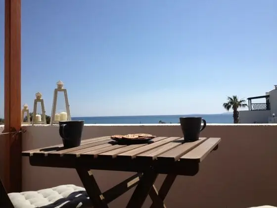Stüdyo, Deniz Manzaralı