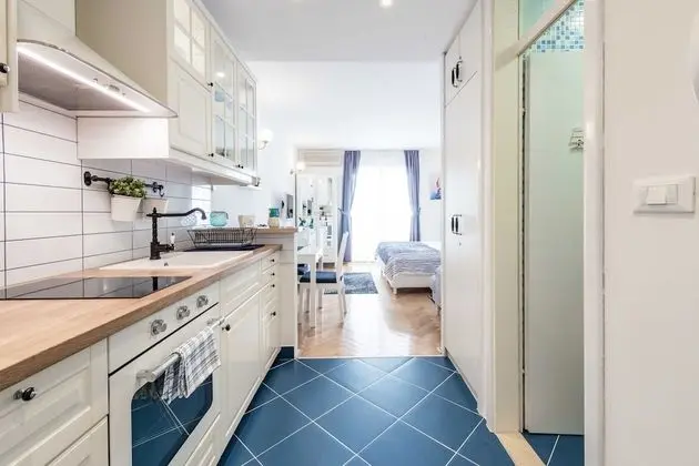 Stüdyo (Studio Apartment with Balcony)