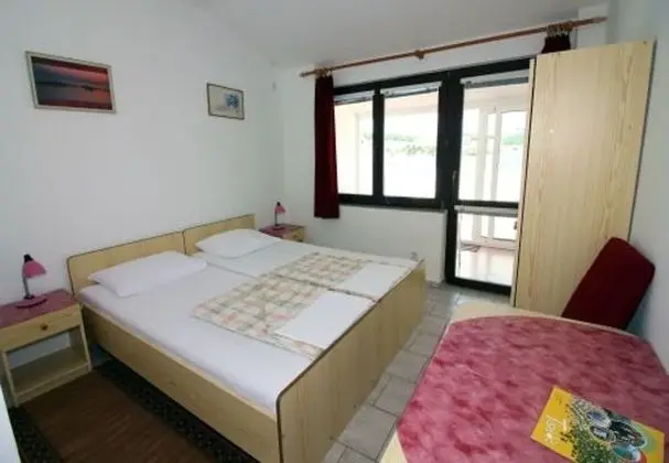 Stüdyo (Marica - 10m from sea - SA5(2))