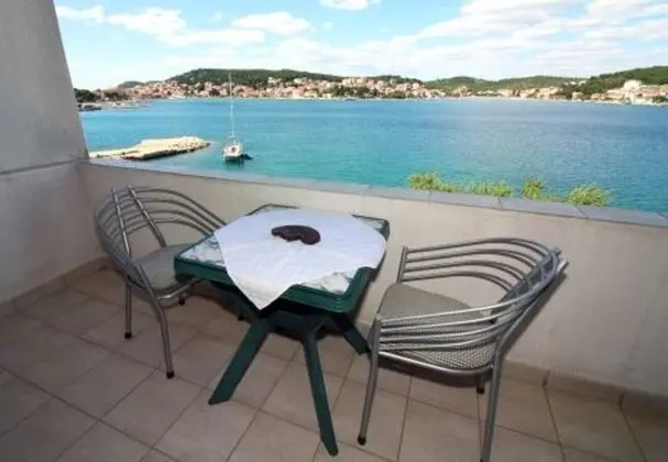 Stüdyo (Marica - 10m from sea - SA5(2))
