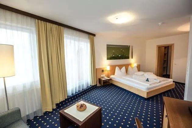 Superior Tek Büyük veya İki Ayrı Yataklı Oda, Balkon