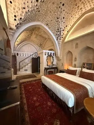 Suite, Avlu Manzaralı