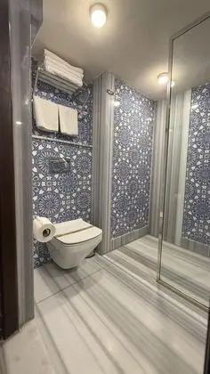 Suite, Avlu Manzaralı