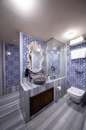 Suite, Avlu Manzaralı