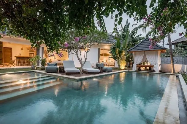 Basic Villa, Birden Çok Yatak