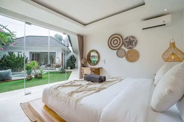 Basic Villa, Birden Çok Yatak