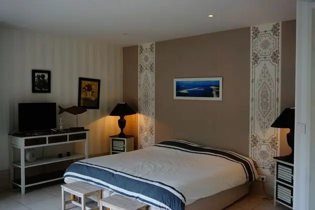 Tek Büyük veya İki Ayrı Yataklı Oda (Pinasse)