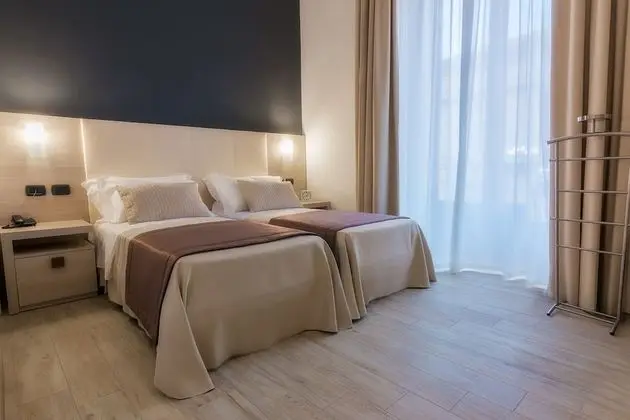 Comfort Tek Büyük veya İki Ayrı Yataklı Oda, Özel Banyo, Şehir Manzaralı