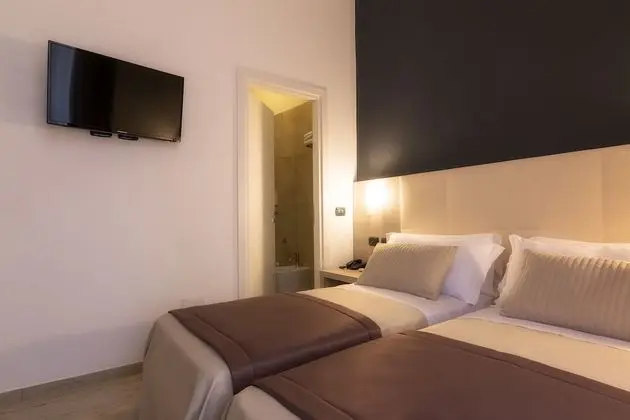 Comfort Tek Büyük veya İki Ayrı Yataklı Oda, Özel Banyo, Şehir Manzaralı