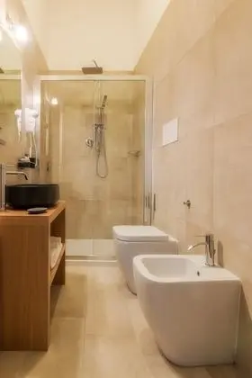 Comfort Tek Büyük veya İki Ayrı Yataklı Oda, Özel Banyo, Şehir Manzaralı