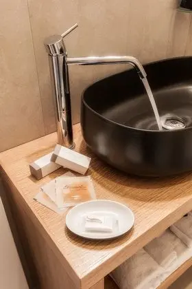 Comfort Tek Büyük veya İki Ayrı Yataklı Oda, Özel Banyo, Şehir Manzaralı