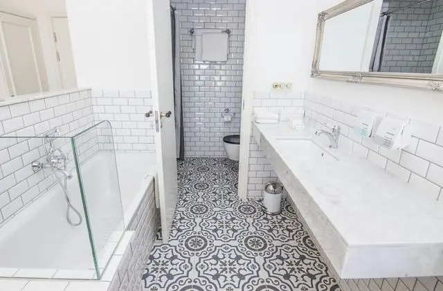 Superior Tek Büyük Yataklı Oda, Deniz Manzaralı (Without Spa Access)