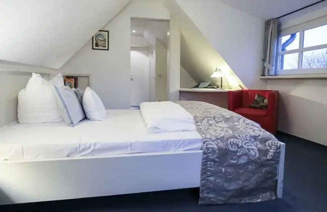 Tek Büyük Yataklı Oda