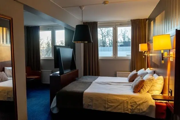 Tek Büyük veya İki Ayrı Yataklı Oda