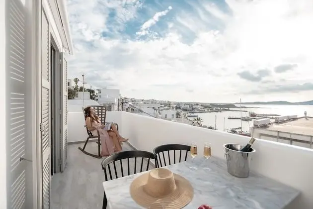 EMERALD SUITE, PANORAMIC SEA AND CITY