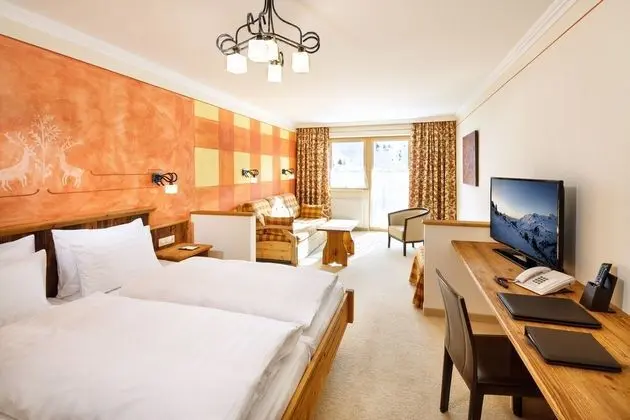 Superior Tek Büyük Yataklı Oda, 1 Çift Kişilik Yatak ve Çekyat