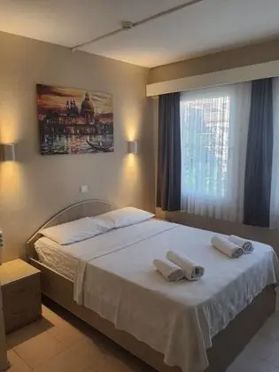 Aile Odası, Şehir Manzaralı
